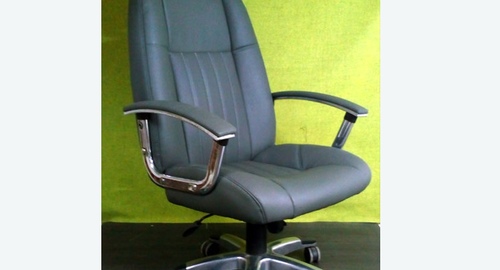 Перетяжка офисного кресла кожей. Йошкар-Ола